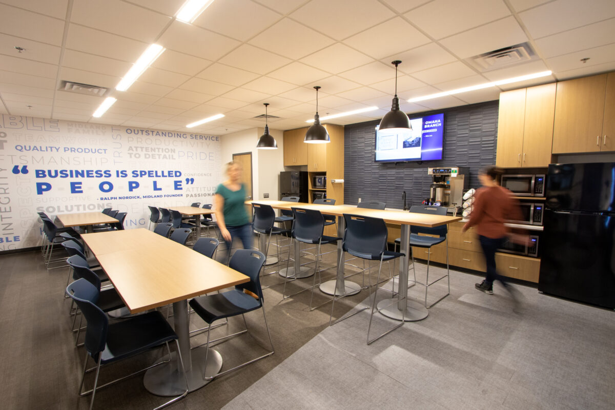 Midland Garage Door RLE